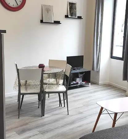 Апартаменты Au Bord Du Lot Location