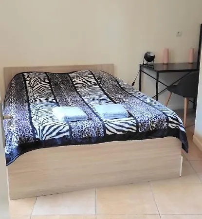 Au Bord Du Lot Location Апартаменты Каор